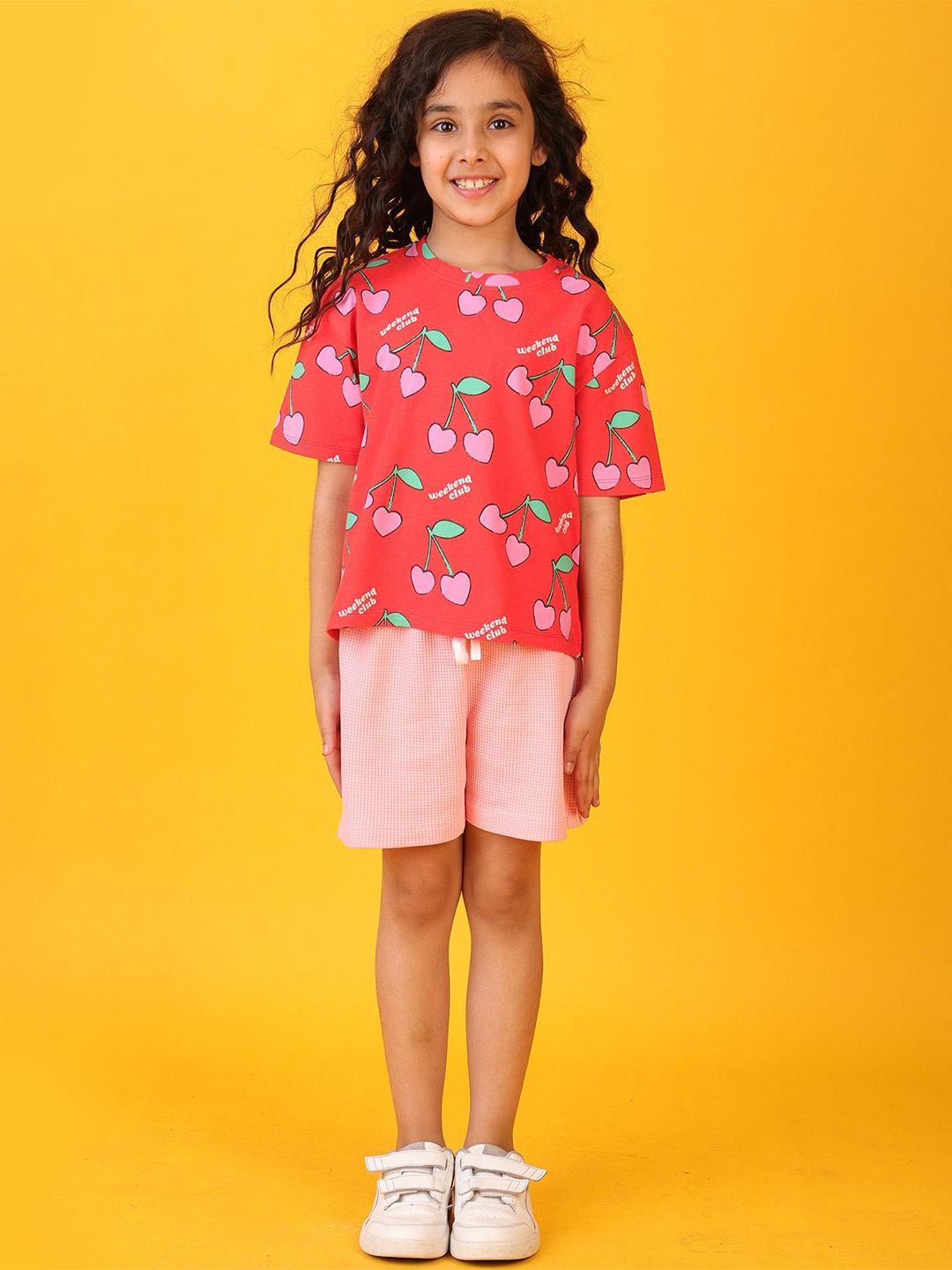 

Anthrilo Girls Cherry Printed Pure Cotton T-shirt with Shorts, Red