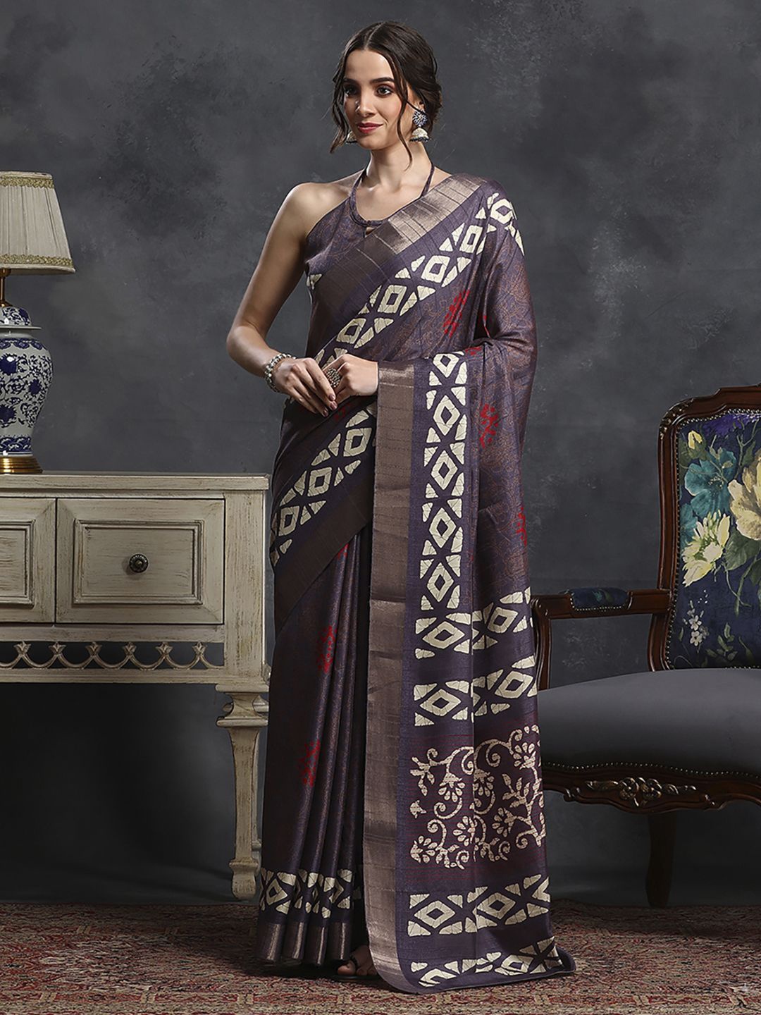 

Anouk Rustic Bagh Zari Silk Blend Sungudi Saree, Violet