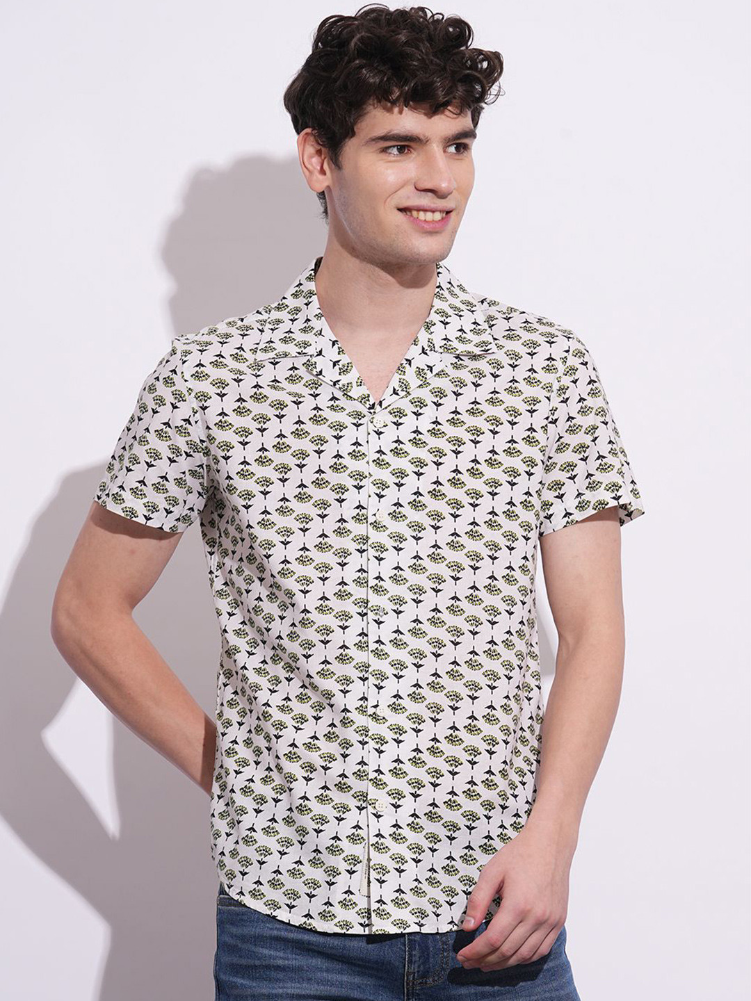 

Being Human Men Classic Opaque Printed Casual Shirt, White