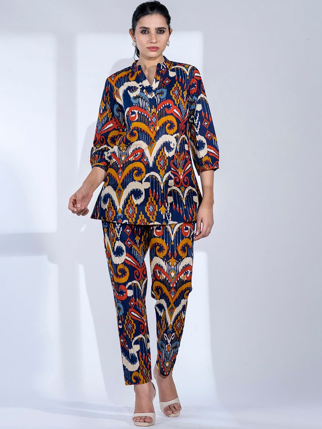 

AUTUMN LANE Geometric Printed V-Neck Pure Cotton Top With Trousers, Navy blue