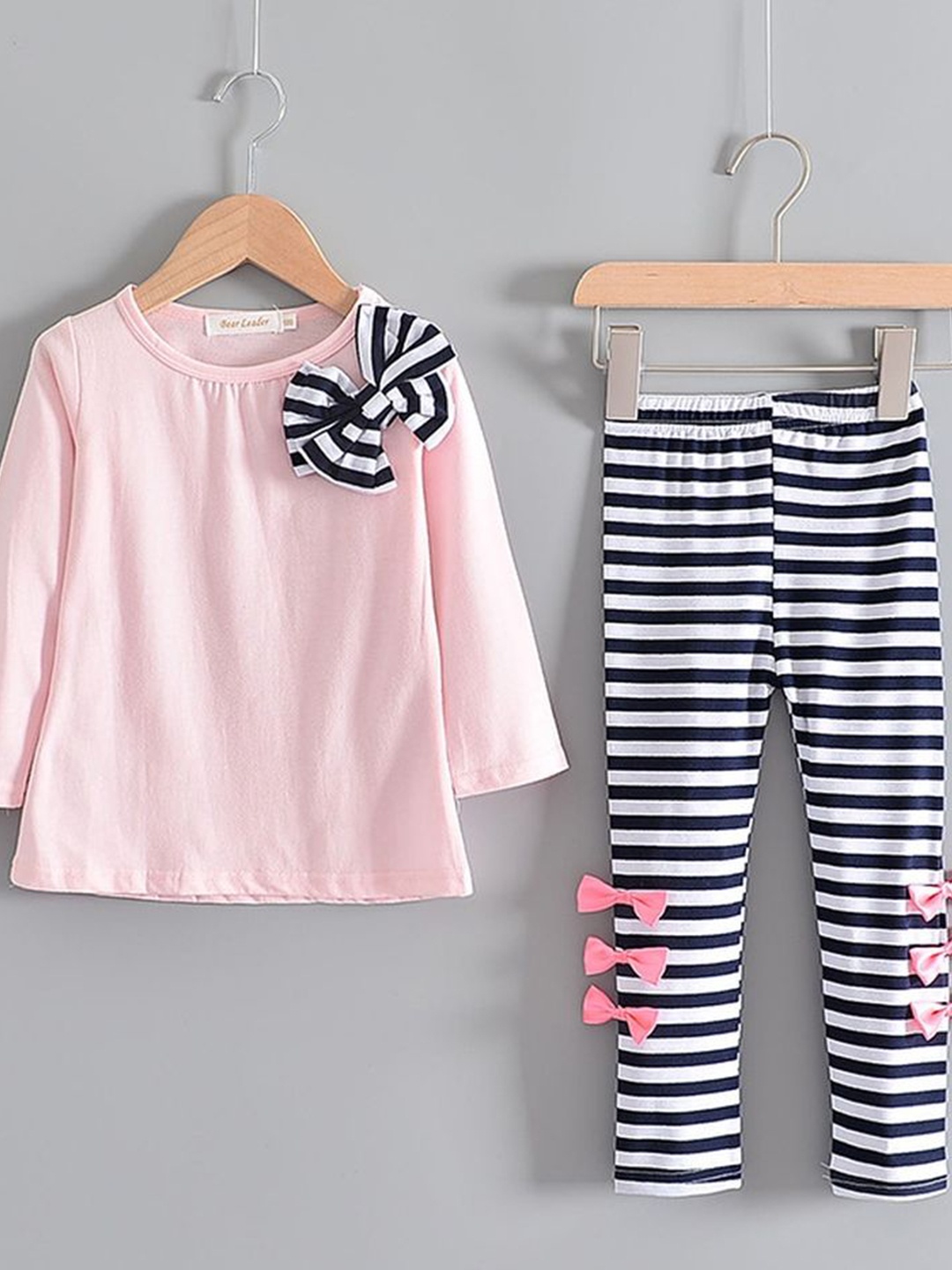 

LULU & SKY Girls Bow Applique T-shirt With Trousers, Pink