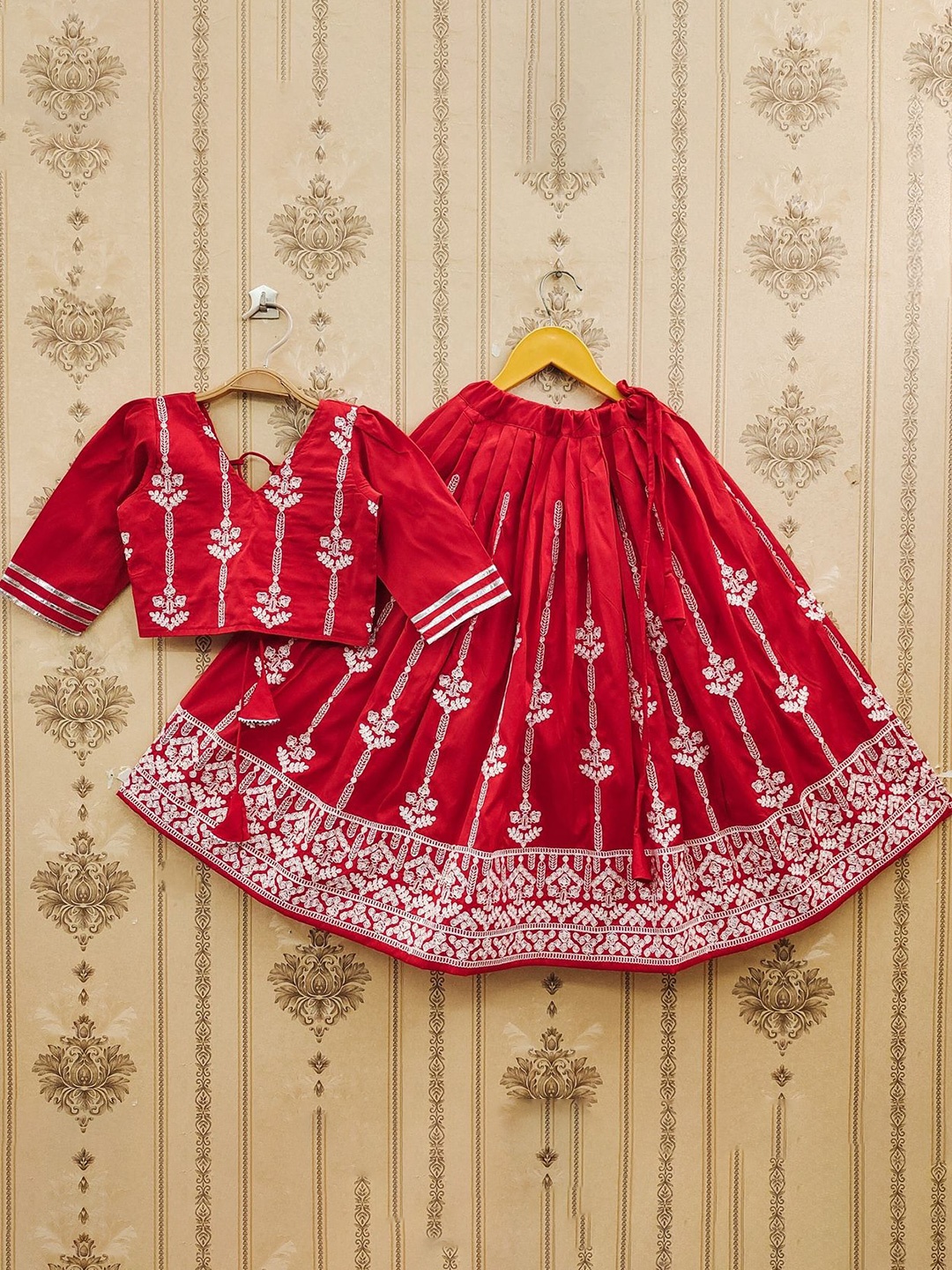 

BAESD Girls Embroidered Thread Work Foil Print Ready to Wear Lehenga &, Red