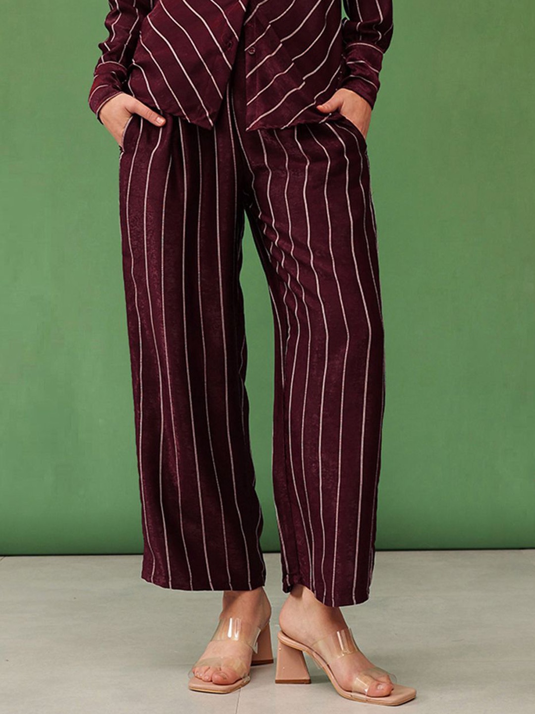 

BAESD Women Striped Trousers, Maroon