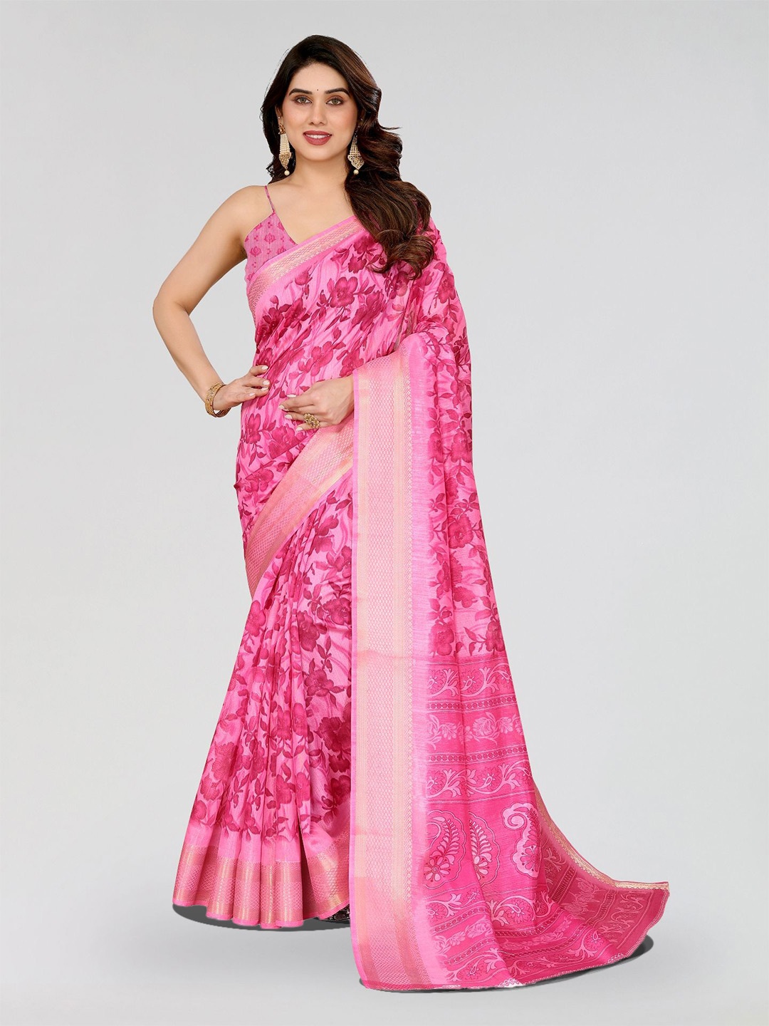 

Moda Rapido Floral Zari Saree, Pink