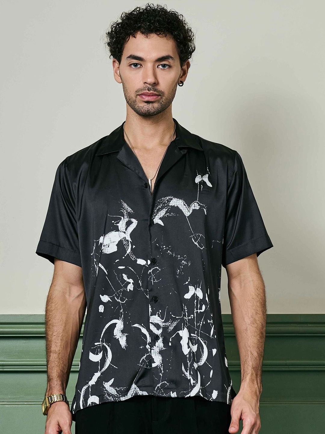 

ASUKA Men Floral Opaque Printed Casual Shirt, Black