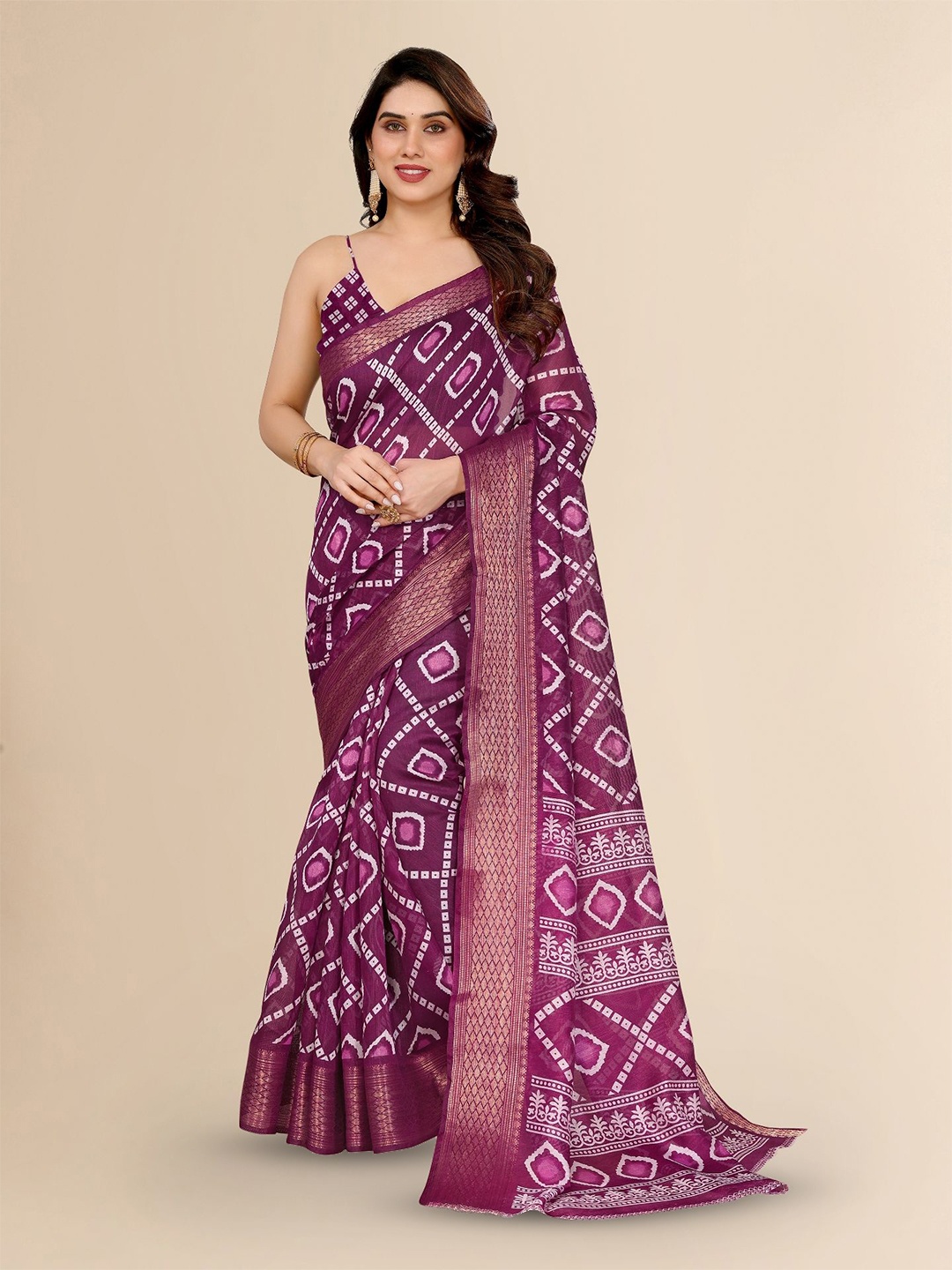 

Moda Rapido Zari Saree, Burgundy