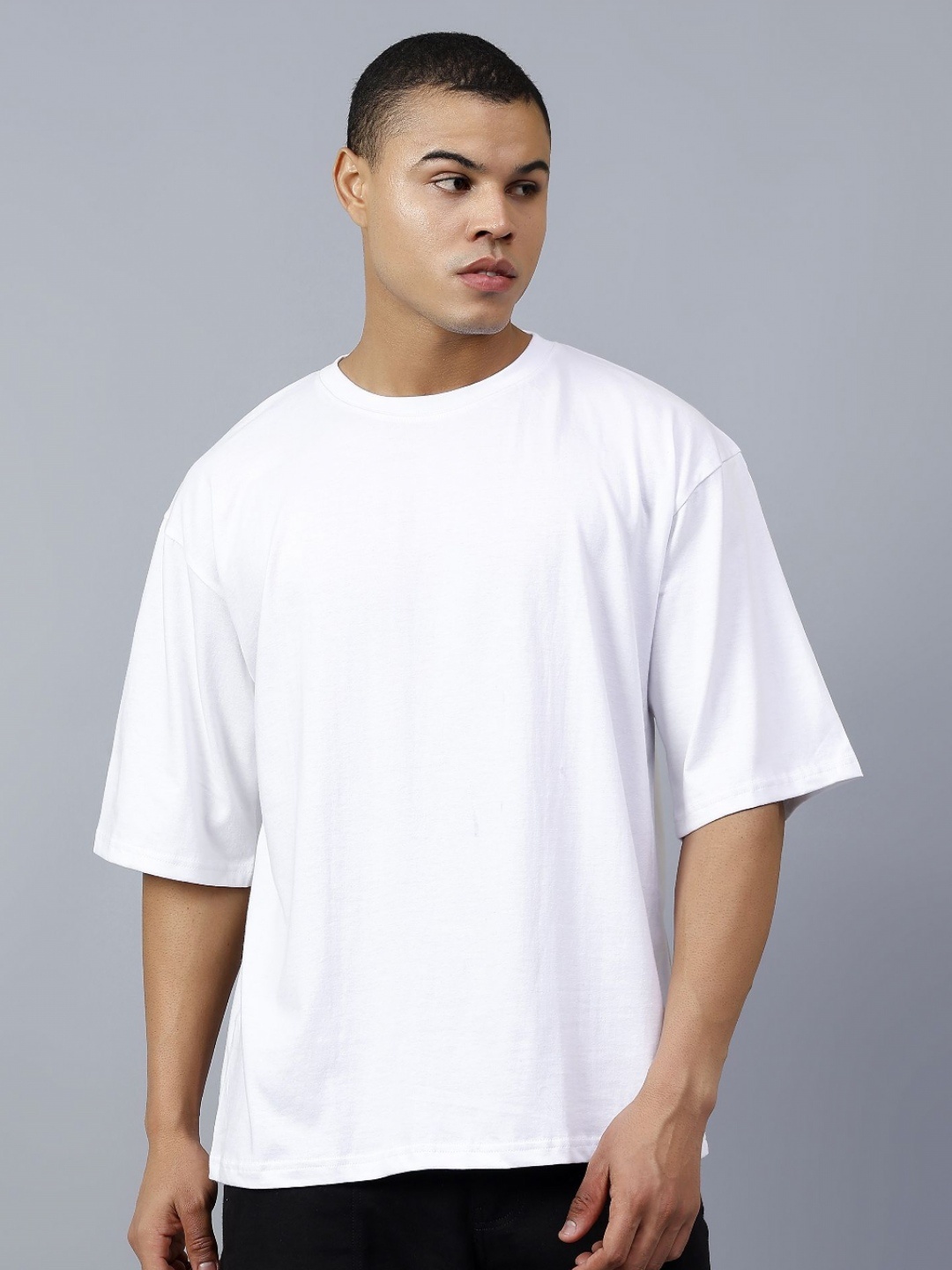 

CODE OF HONOUR Men Printed High Neck Monochrome Pockets T-shirt, White