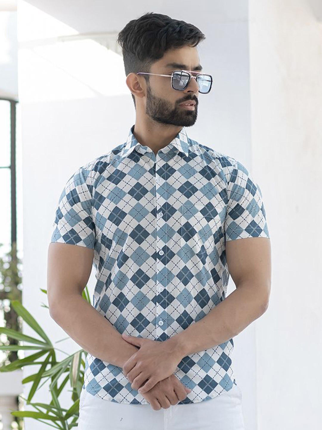 

Tistabene Men Opaque Printed Casual Shirt, Blue