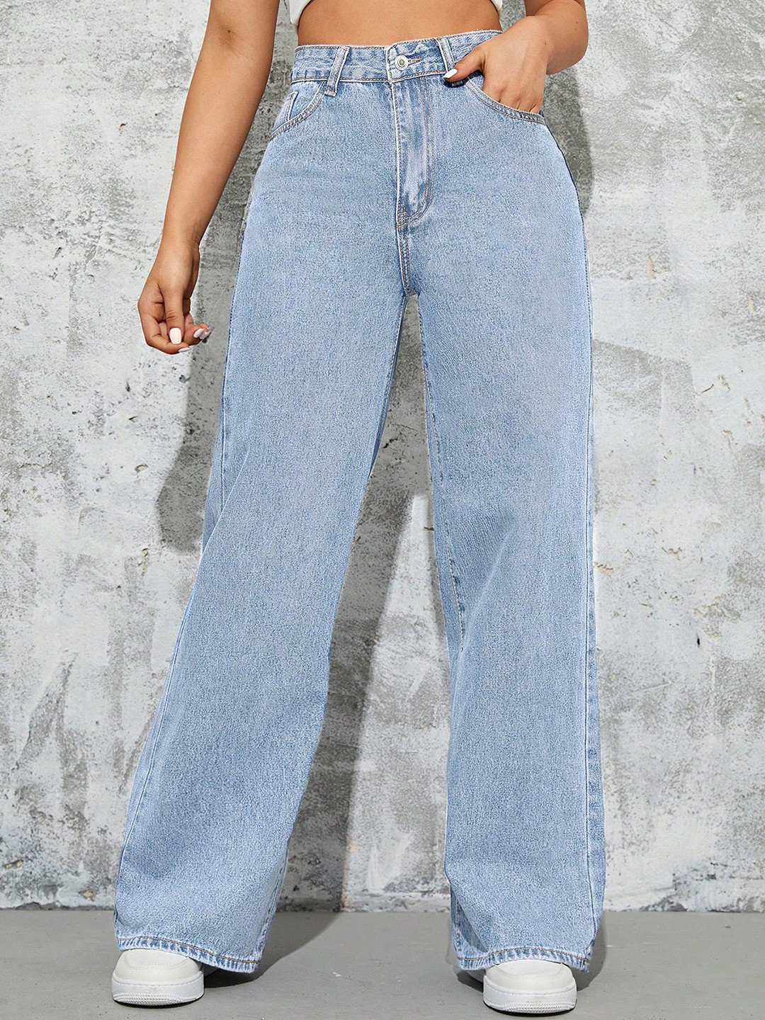 

HIGH BUY Women Straight Fit High-Rise Light Fade Jeans, Blue