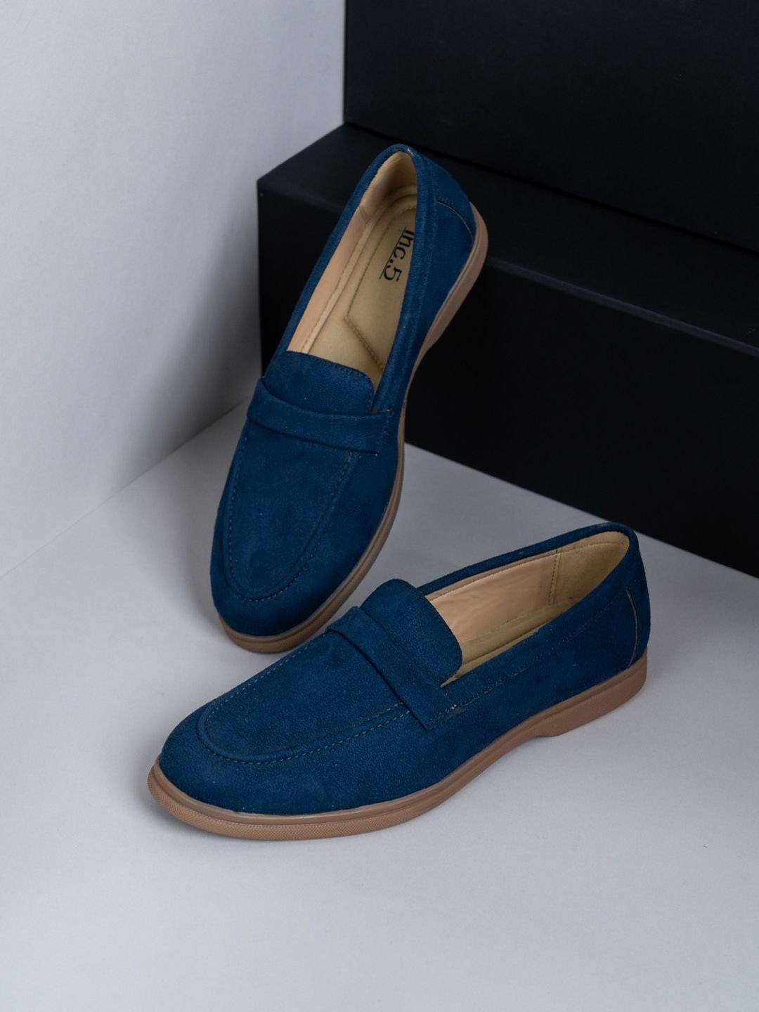 

Inc 5 Women Loafers, Blue