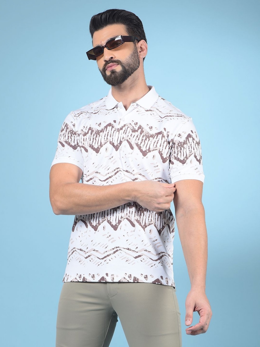 

Crimsoune Club Men Printed Polo Collar Monochrome Pockets Slim Fit T-shirt, Brown
