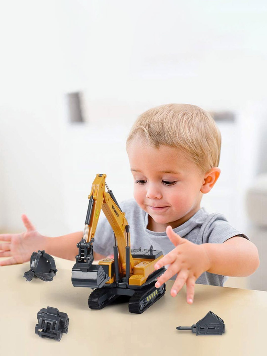 

UKAXA Kids Crane Bulldozer Excavator Toy Vehicles, Yellow