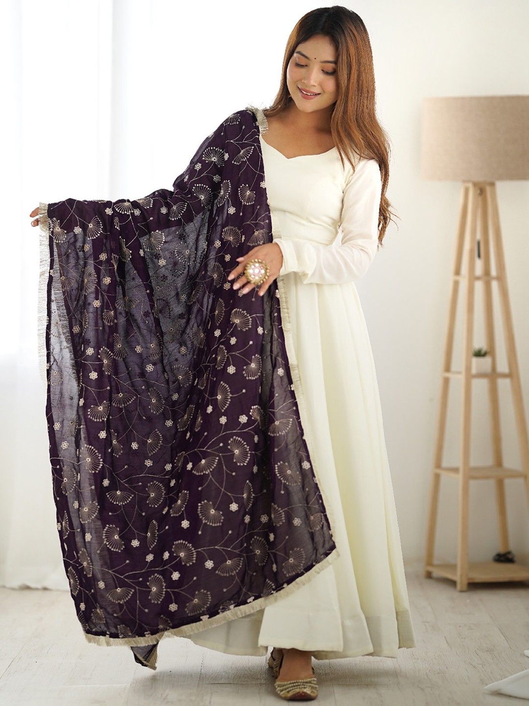 

Yara Creation Women Regular Sequinned Kurta with Trousers & With Dupatta, White