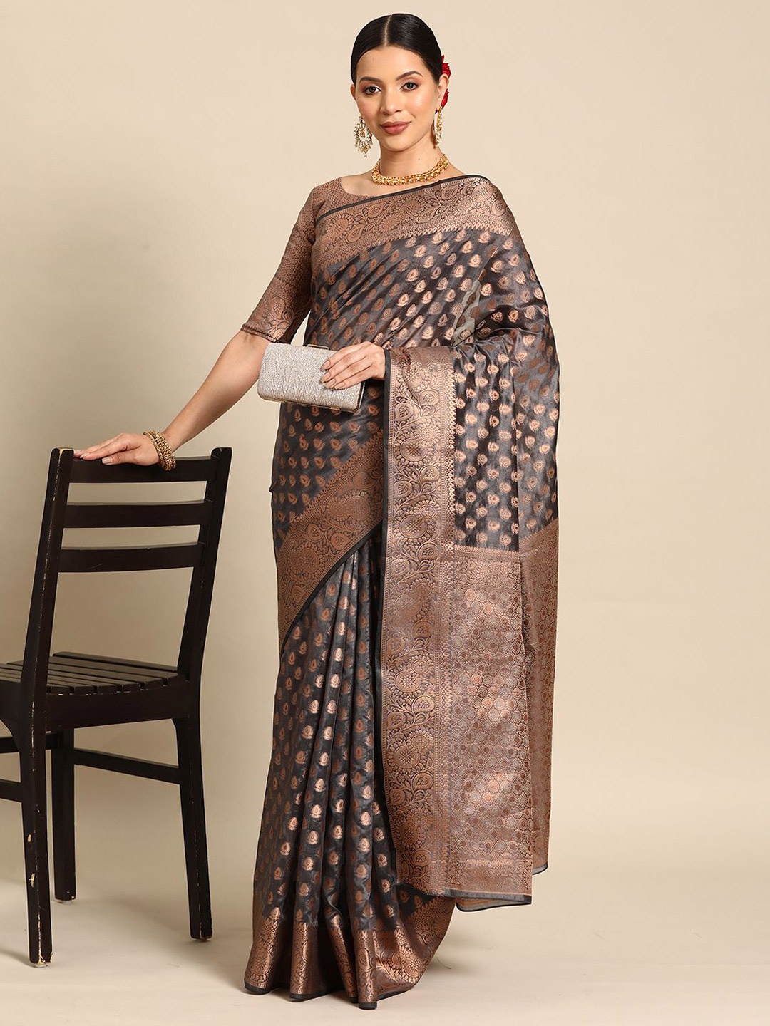 

Anouk Rustic Woven Design Zari Organza Kanjeevaram Saree, Grey