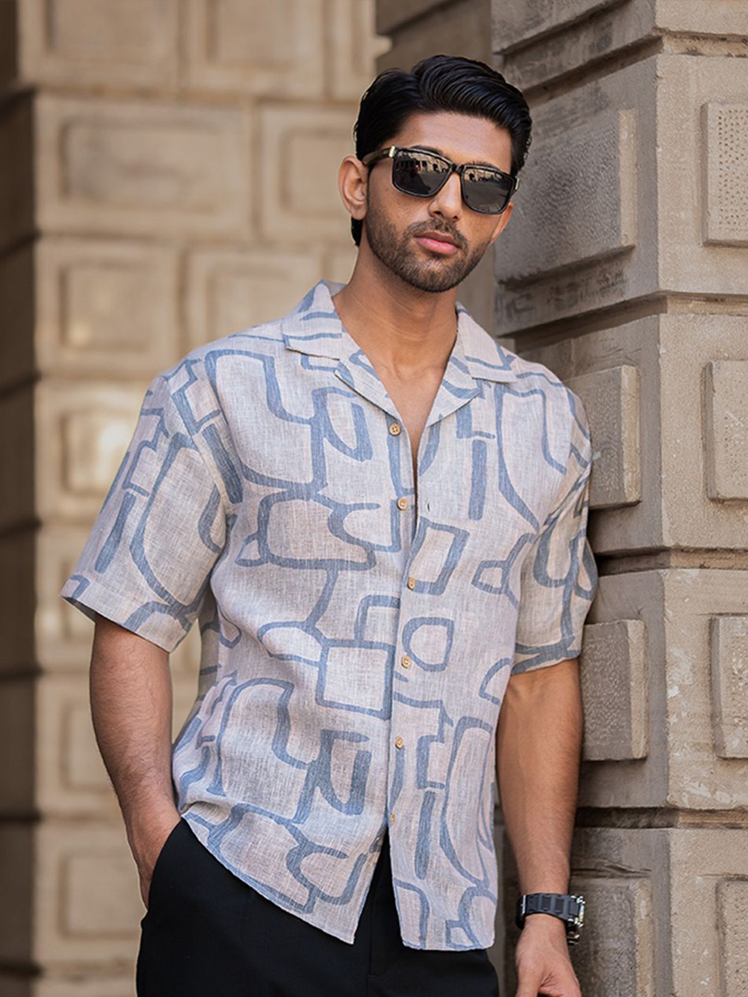 

Powerlook Men Opaque Printed Casual Shirt, Multi