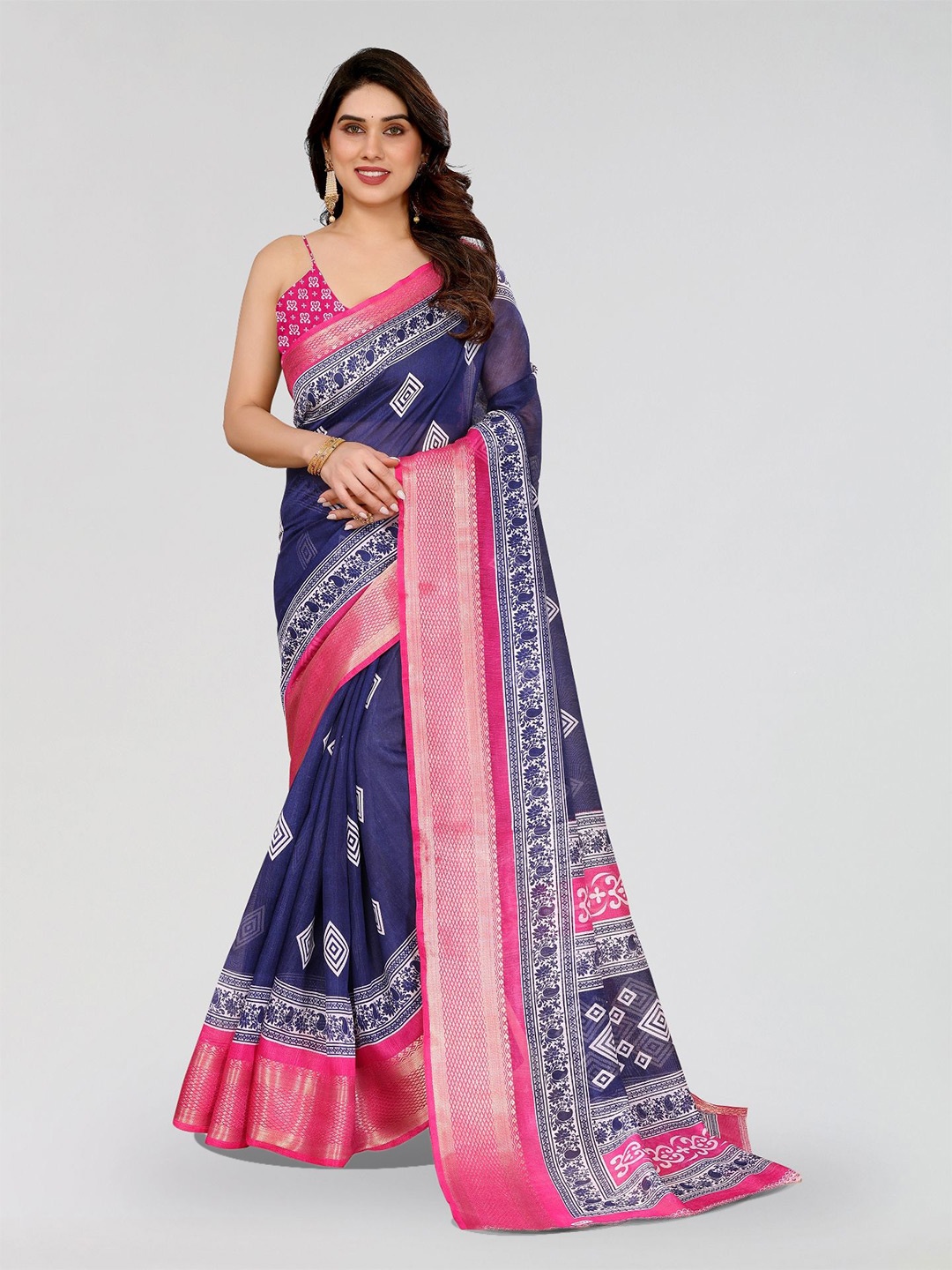 

Moda Rapido Zari Saree, Navy blue