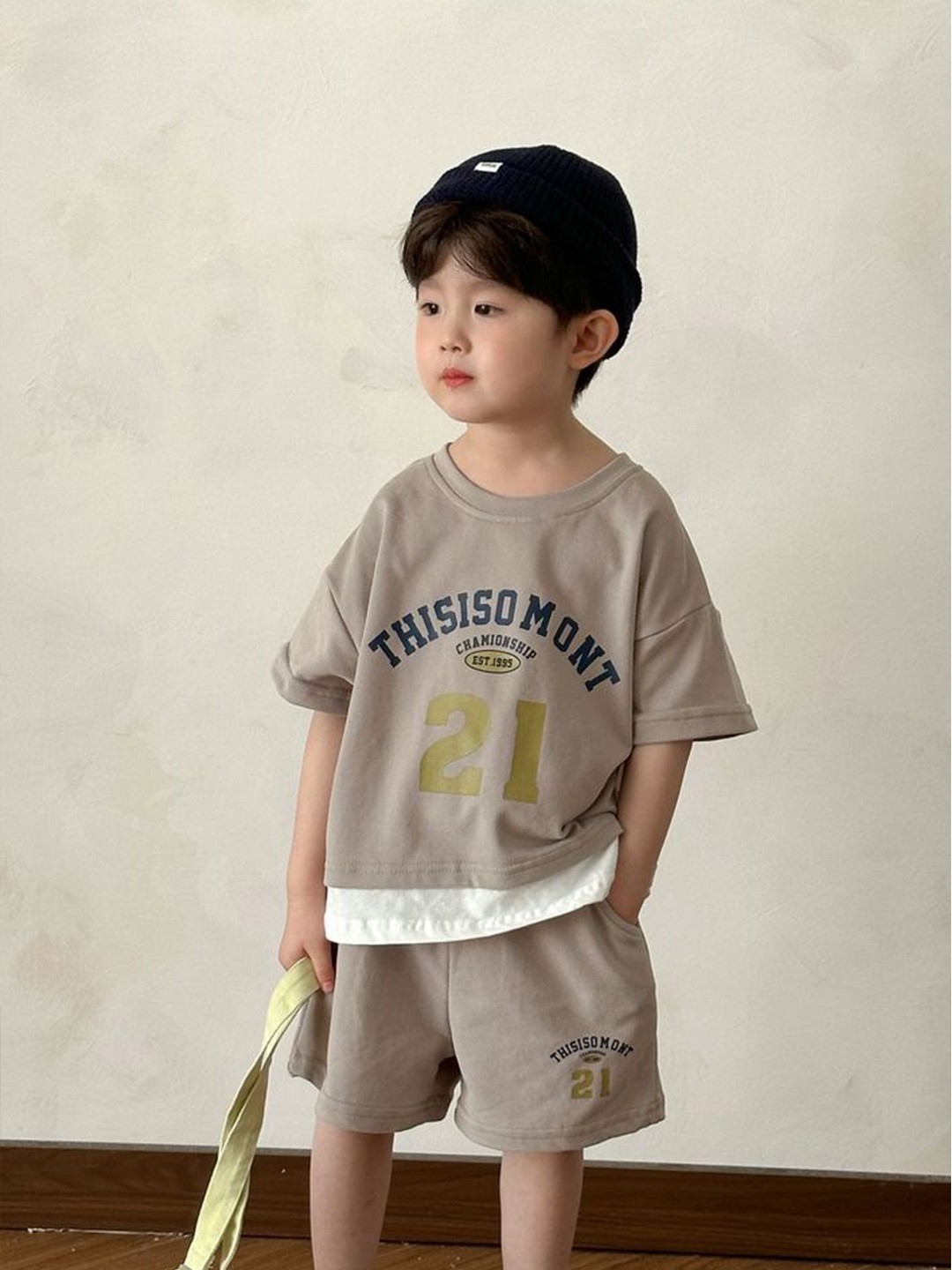 

LULU & SKY Kids Typography Printed Round Neck T-shirt With Shorts, Grey