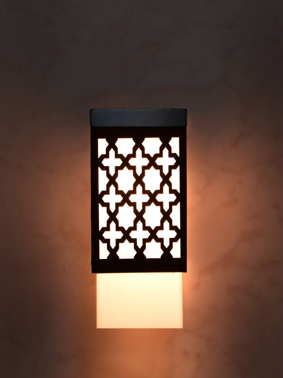 

Gojeeva Black & White Textured Wood Square Shaped Wall Lamp