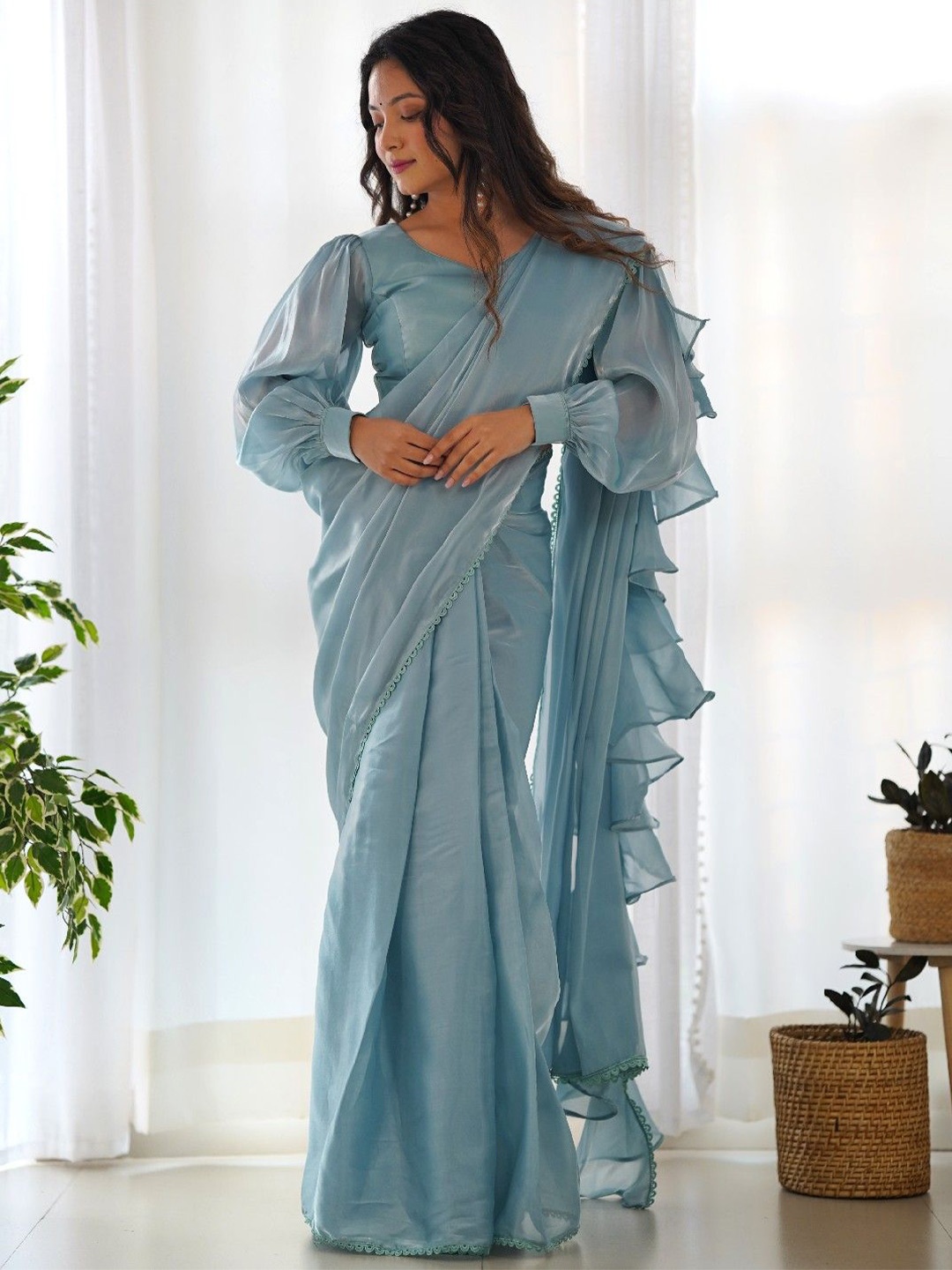 

Yara Creation Organza Saree, Turquoise blue