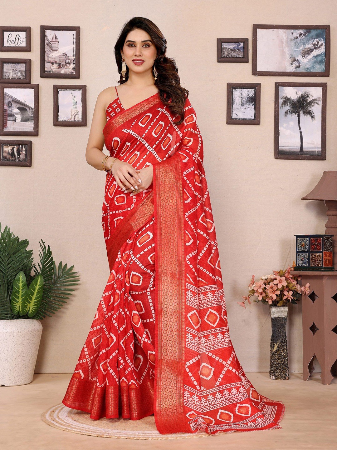 

Moda Rapido Bandhani Zari Saree, Red
