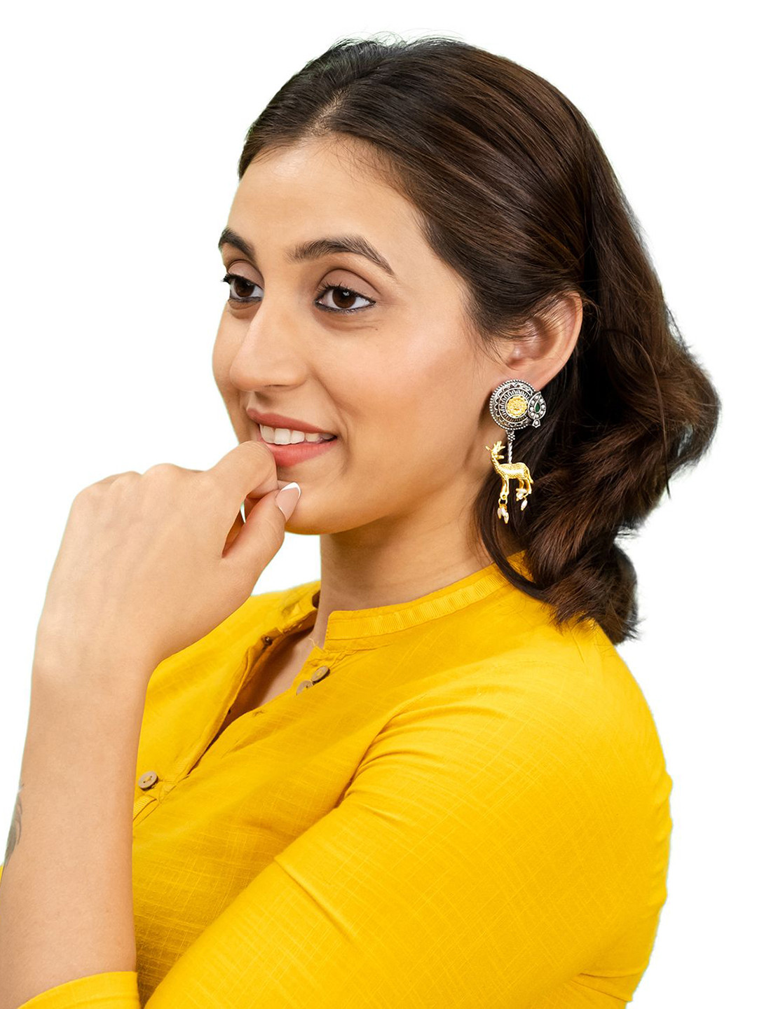 

Shining Jewel - By Shivansh Silver-Plated Cubic Zirconia Studded Contemporary Drop Earring, Green