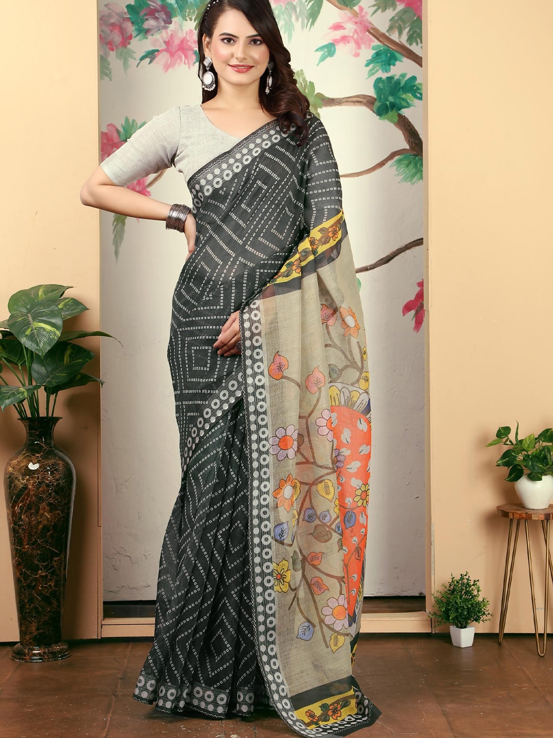 

Quelea Linen Blend Khadi Saree, Black