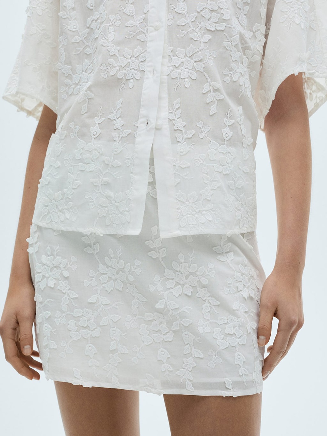 

MANGO Floral Embroidered Straight Pure Cotton Mini Skirt, White