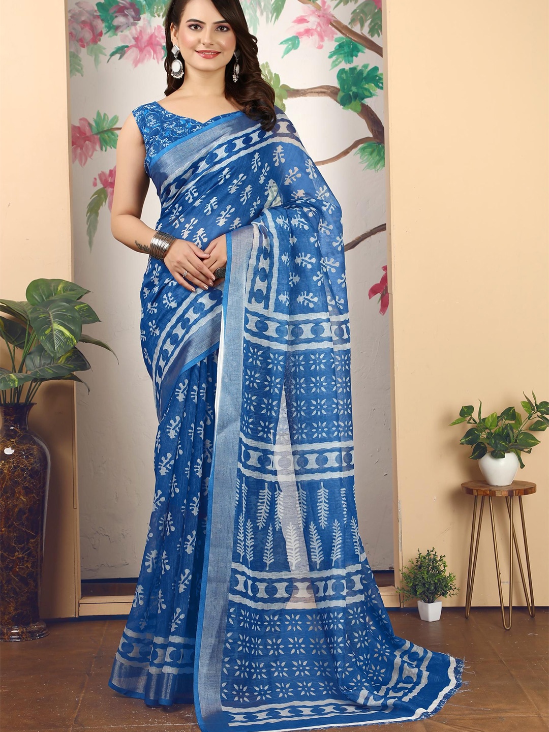 

Quelea Floral Zari Linen Blend Khadi Saree, Blue