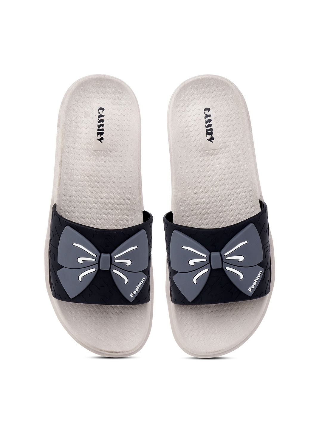 

CASSIEY Women Rubber Slip-On, Black