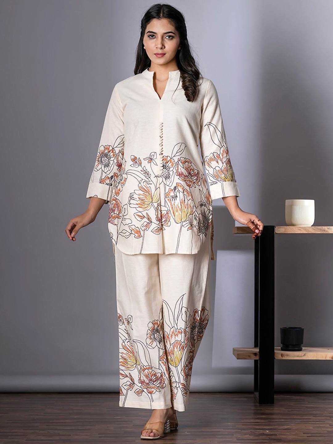 

AUTUMN LANE Floral Printed V-Neck Pure Cotton Top With Trousers, White