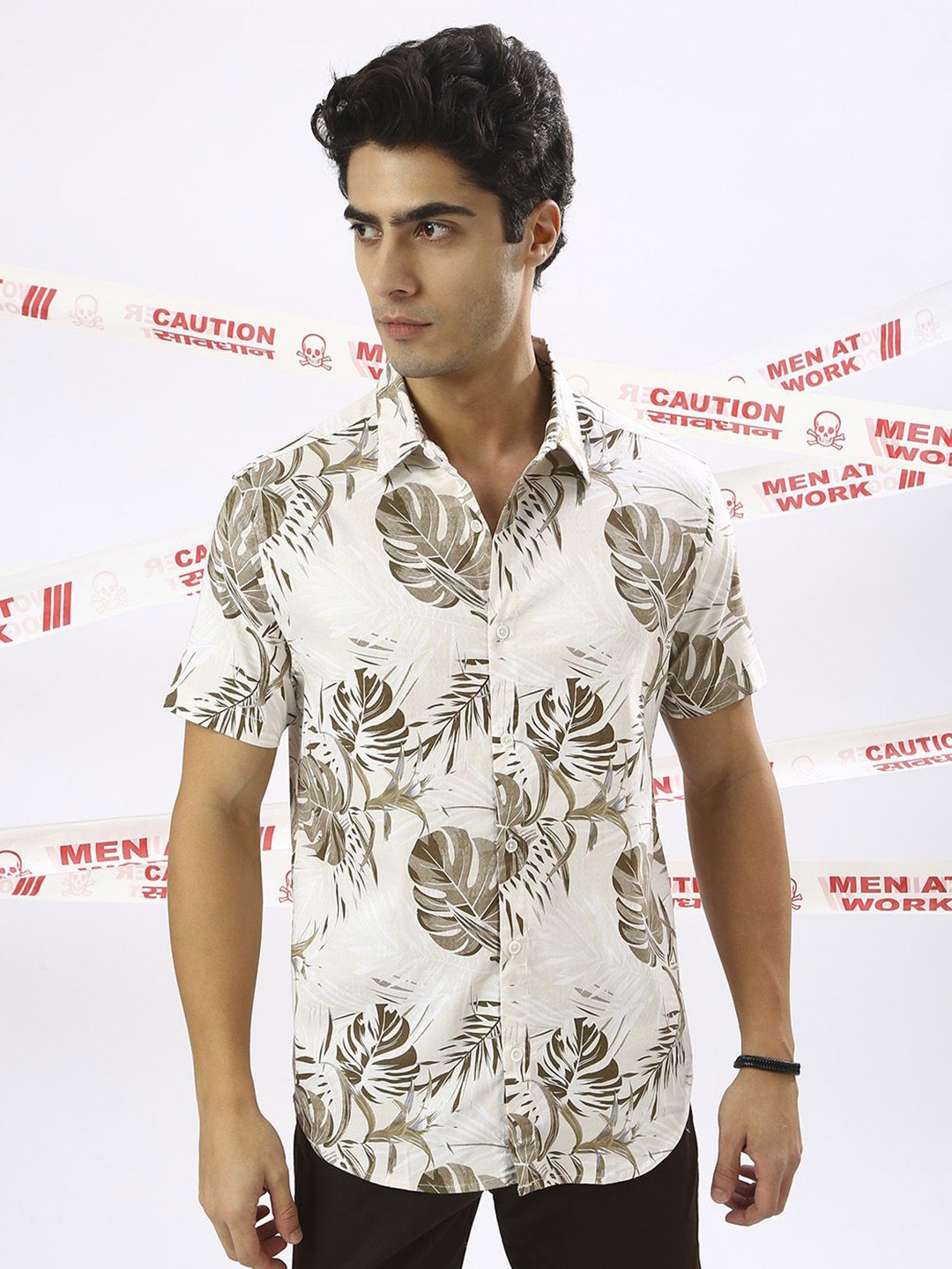 

THE BEETEL HOUSE Men Slim Fit Opaque Printed Casual Shirt, Beige