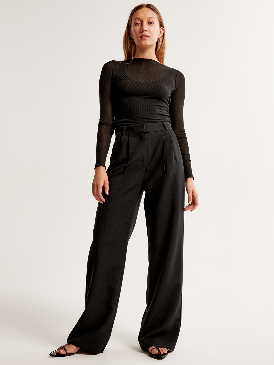 

FNOCKS Women Tailored Straight Fit Easy Wash Pleated Trousers, Black