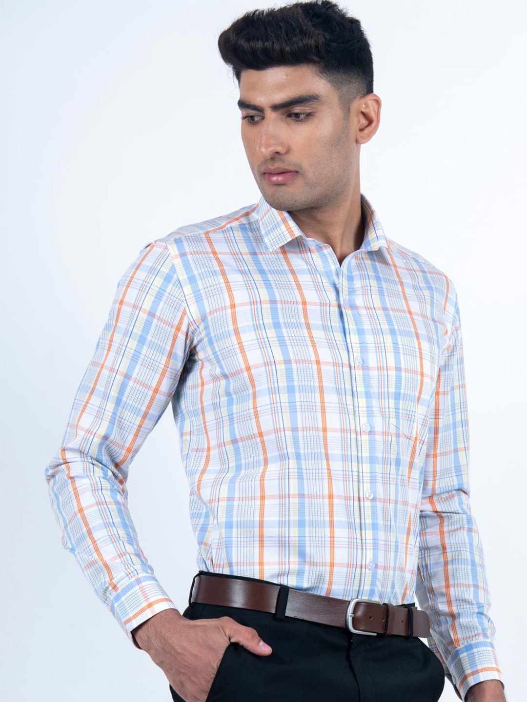 

Tistabene Men Opaque Checked Casual Shirt, Multi