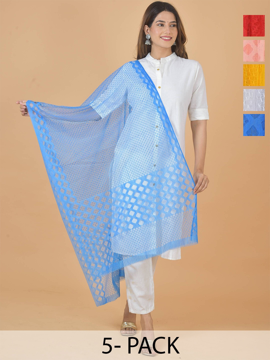 

LA FEMINAE Dupatta, White