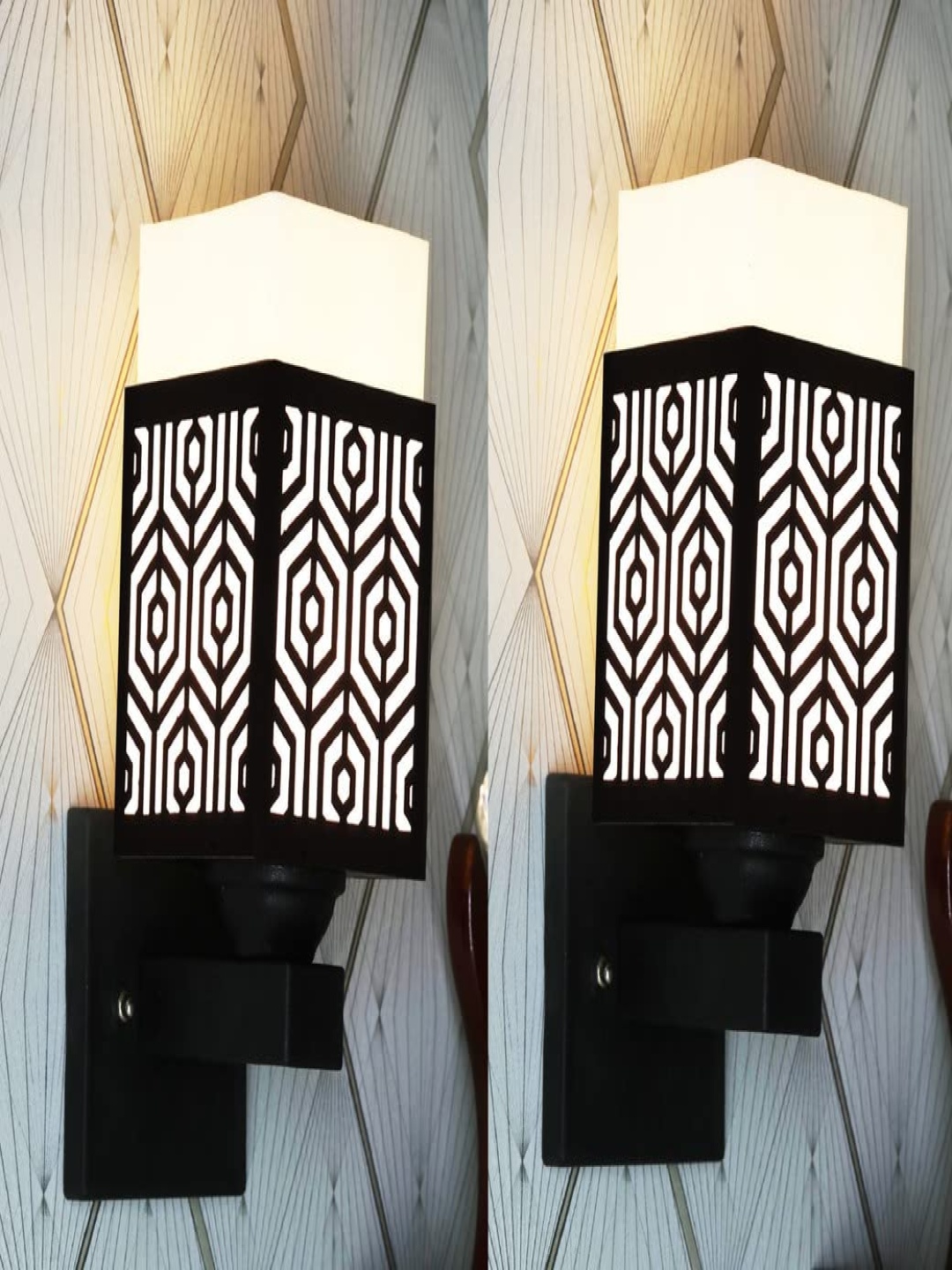 

Gojeeva Black & White 2 Pieces Textured Wooden Rectangle Shaped Wall Lamps