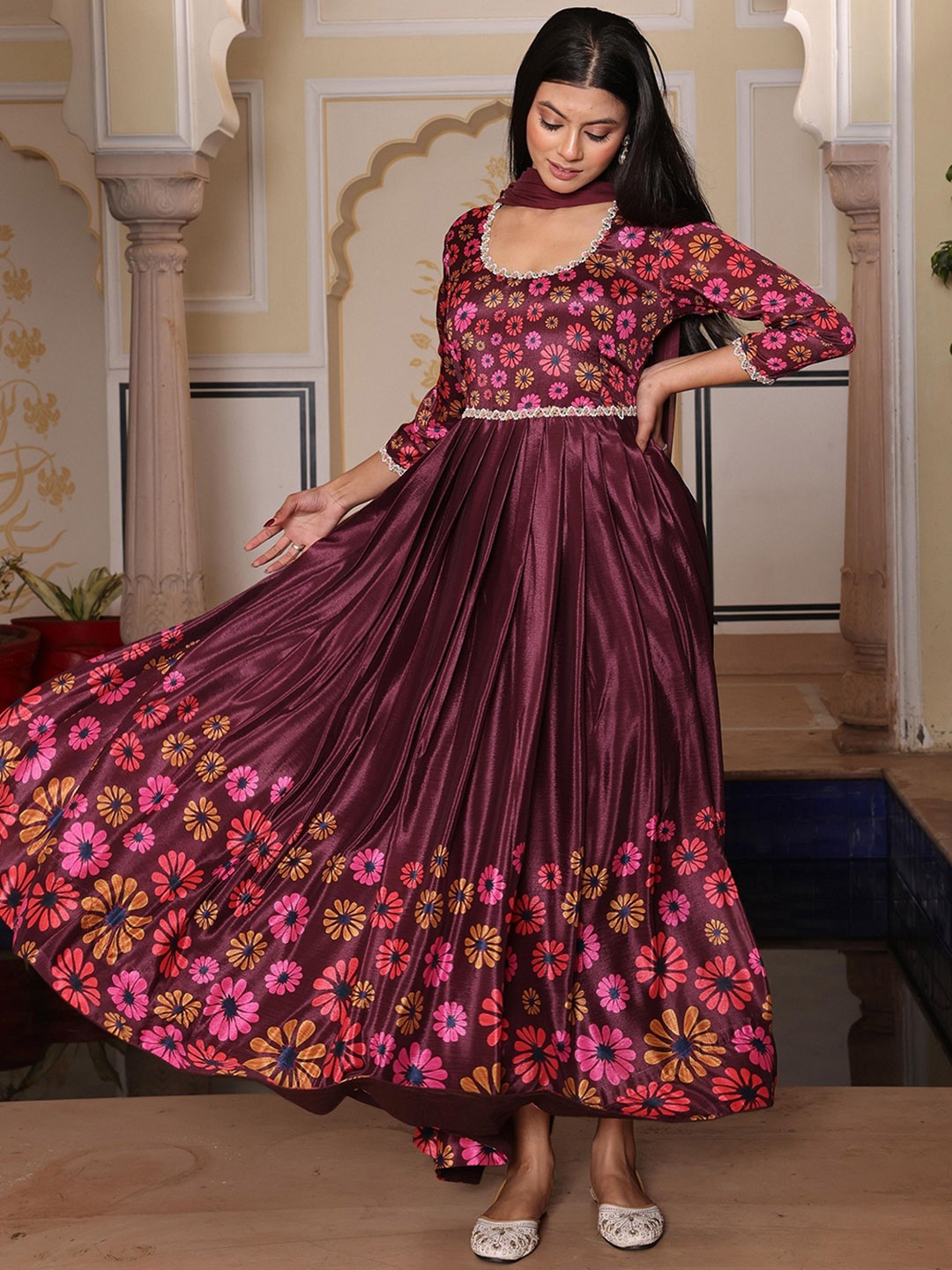 

Warthy Ent Floral Printed Anarkali Ethnic Dress With Dupatta, Coffee brown