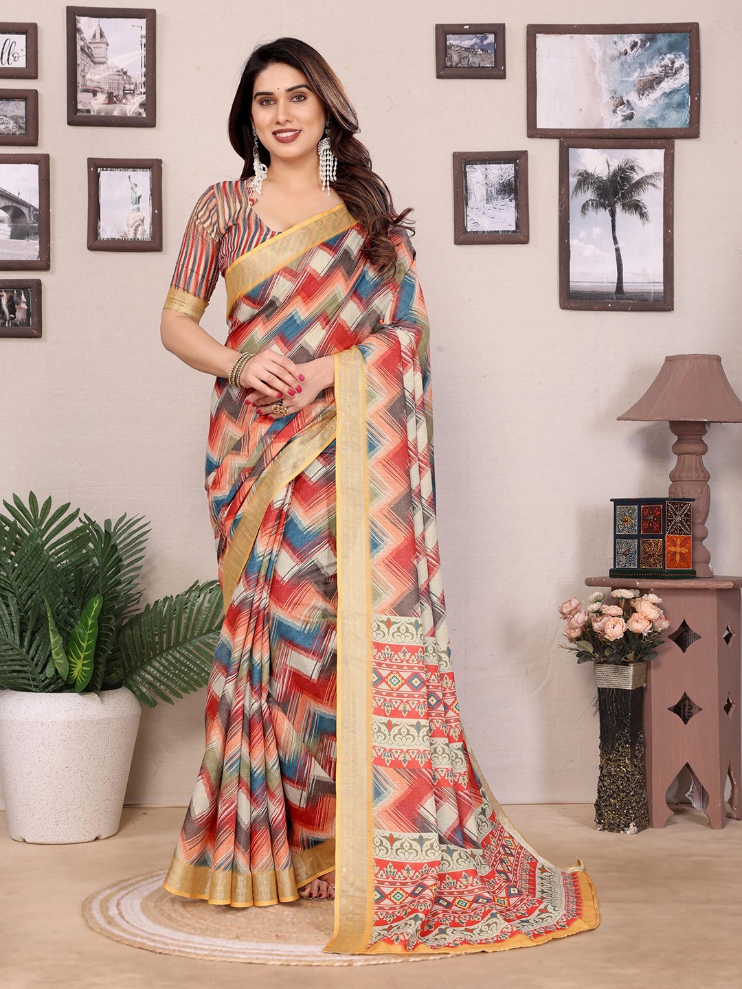 

WEAREZEE Zari Linen Blend Saree, Cream