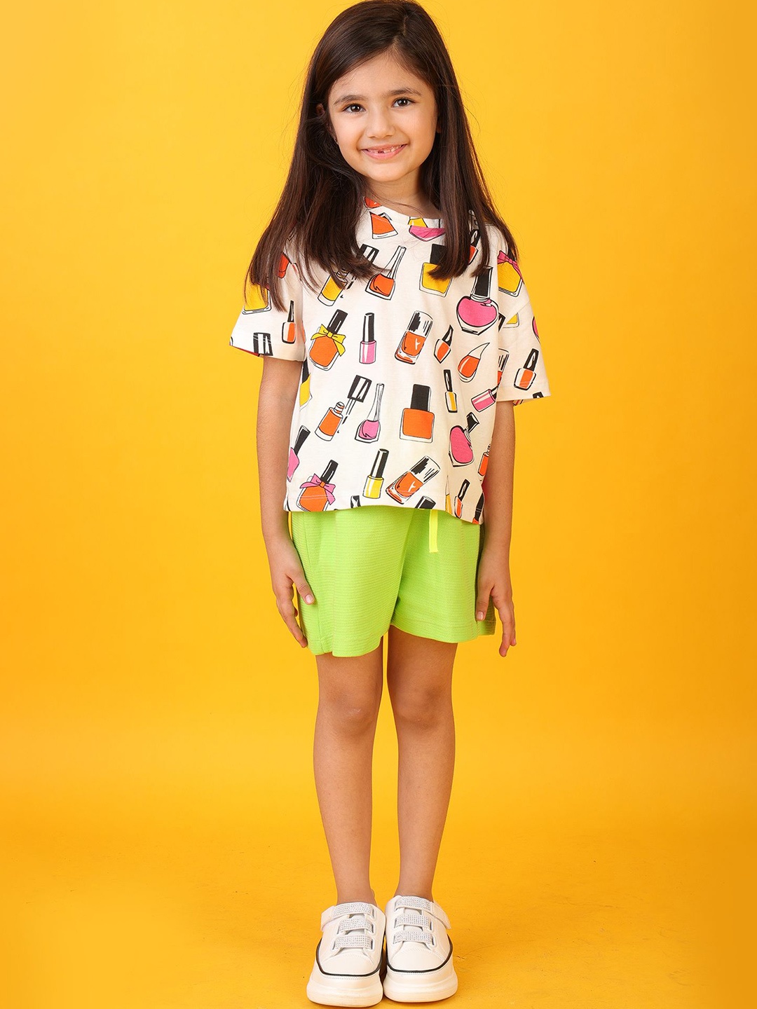 

Anthrilo Girls Printed Pure Cotton T-shirt with Shorts, White