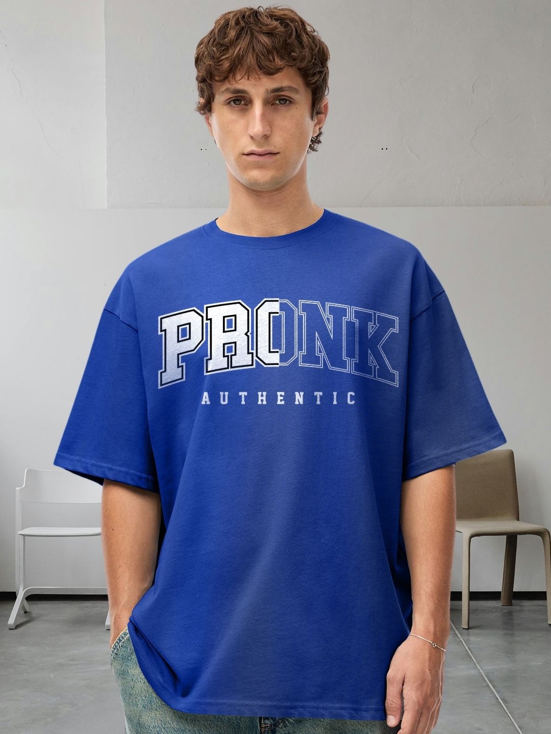 

PRONK Men Typography Printed Applique T-shirt with Mask, Blue