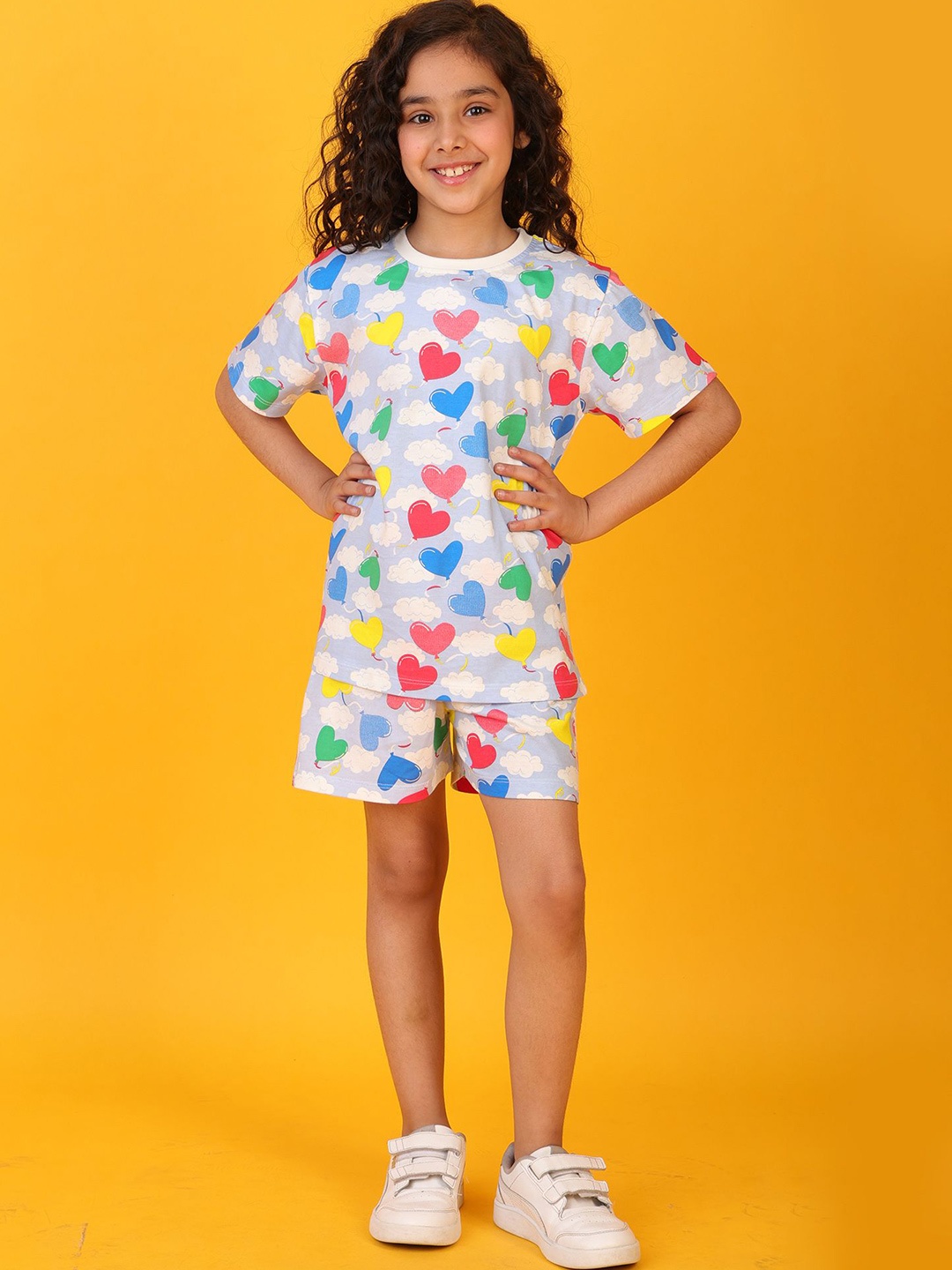 

Anthrilo Girls Heart Printed Pure Cotton T-shirt with Shorts, White