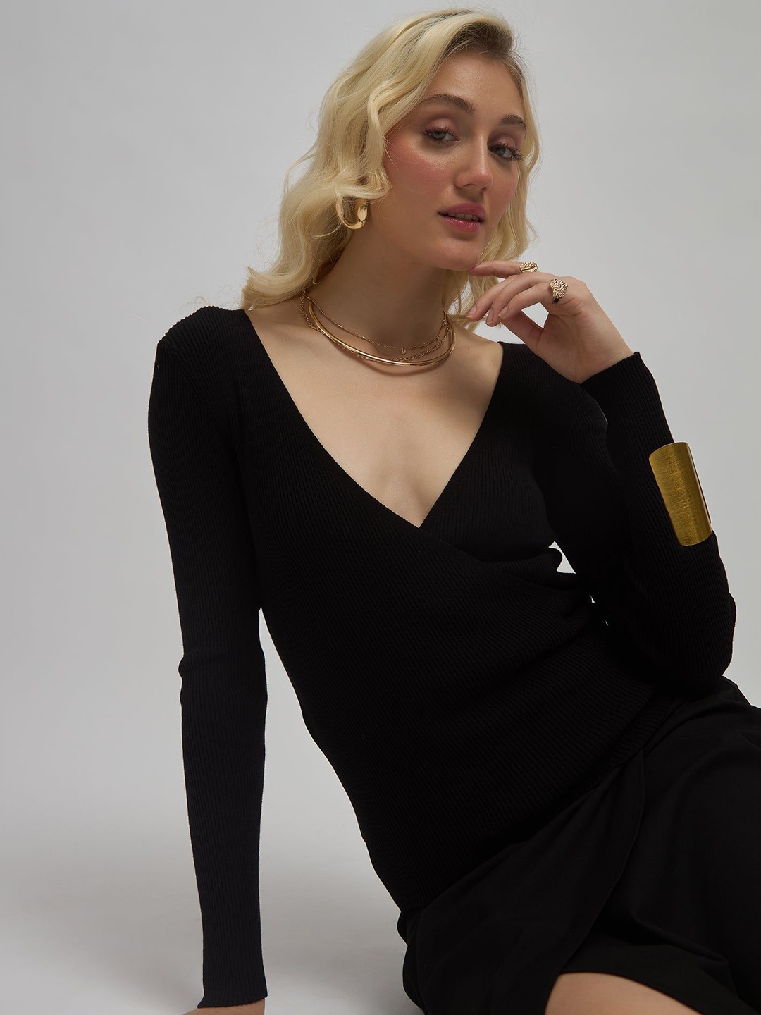 

Virgio Barabara Women Full Sleeve Cardigan Top, Black