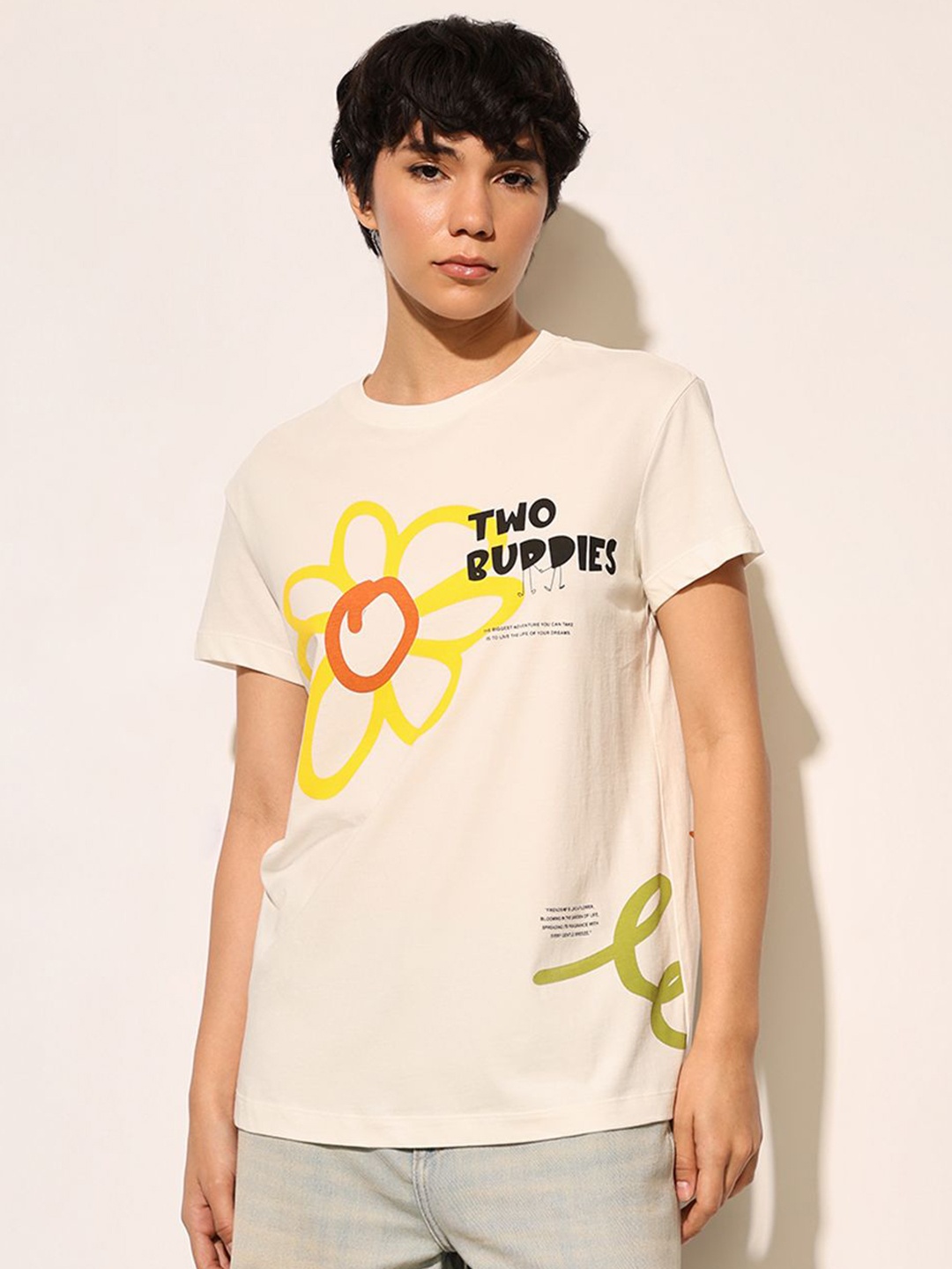 

ONLY Women Typography Printed T-shirt, Cream
