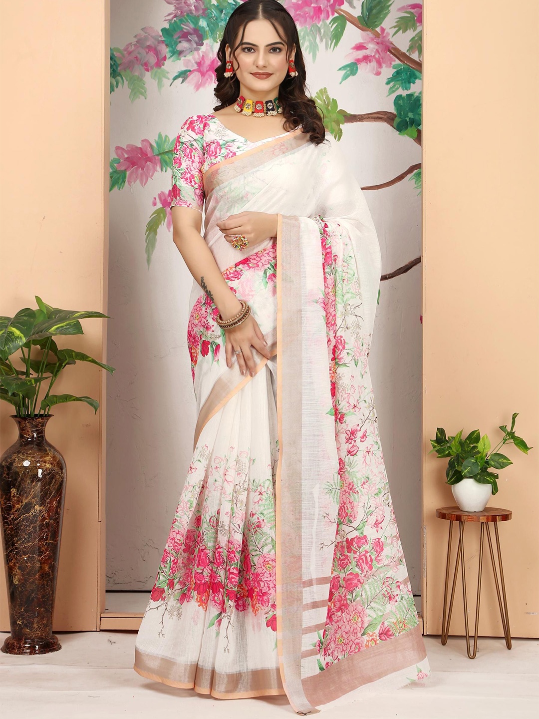 

Quelea Floral Zari Linen Blend Khadi Saree, White