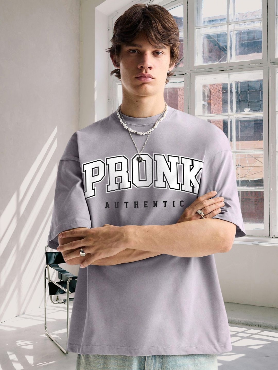 

PRONK Men Typography Printed Applique T-shirt with Mask, Grey melange