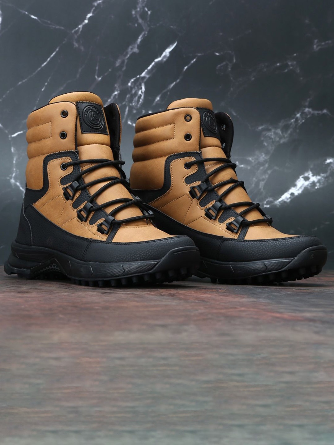 

THNXBRO Men Casual Non-Slip Anti-Fatigue Comfortable Mountain Hiking Boots, Tan