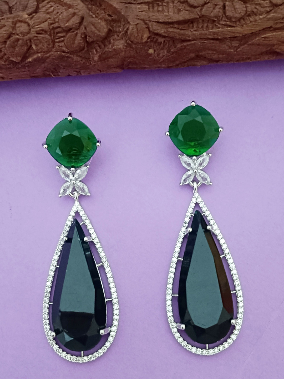 

EVY Silver-Plated Cubic Zirconia Studded Teardrop Shaped Drop Earrings