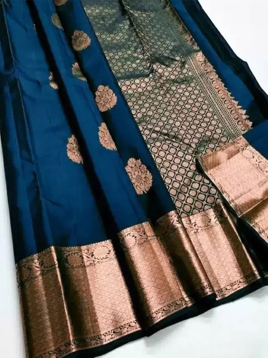 

Florence Woven Design Zari Pure Silk Kanjeevaram Saree, Turquoise blue