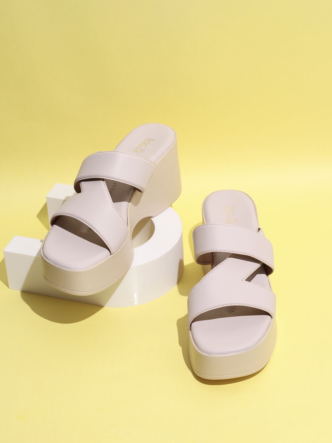 

Inc 5 Striped Party Block Sandals with Bows, Cream