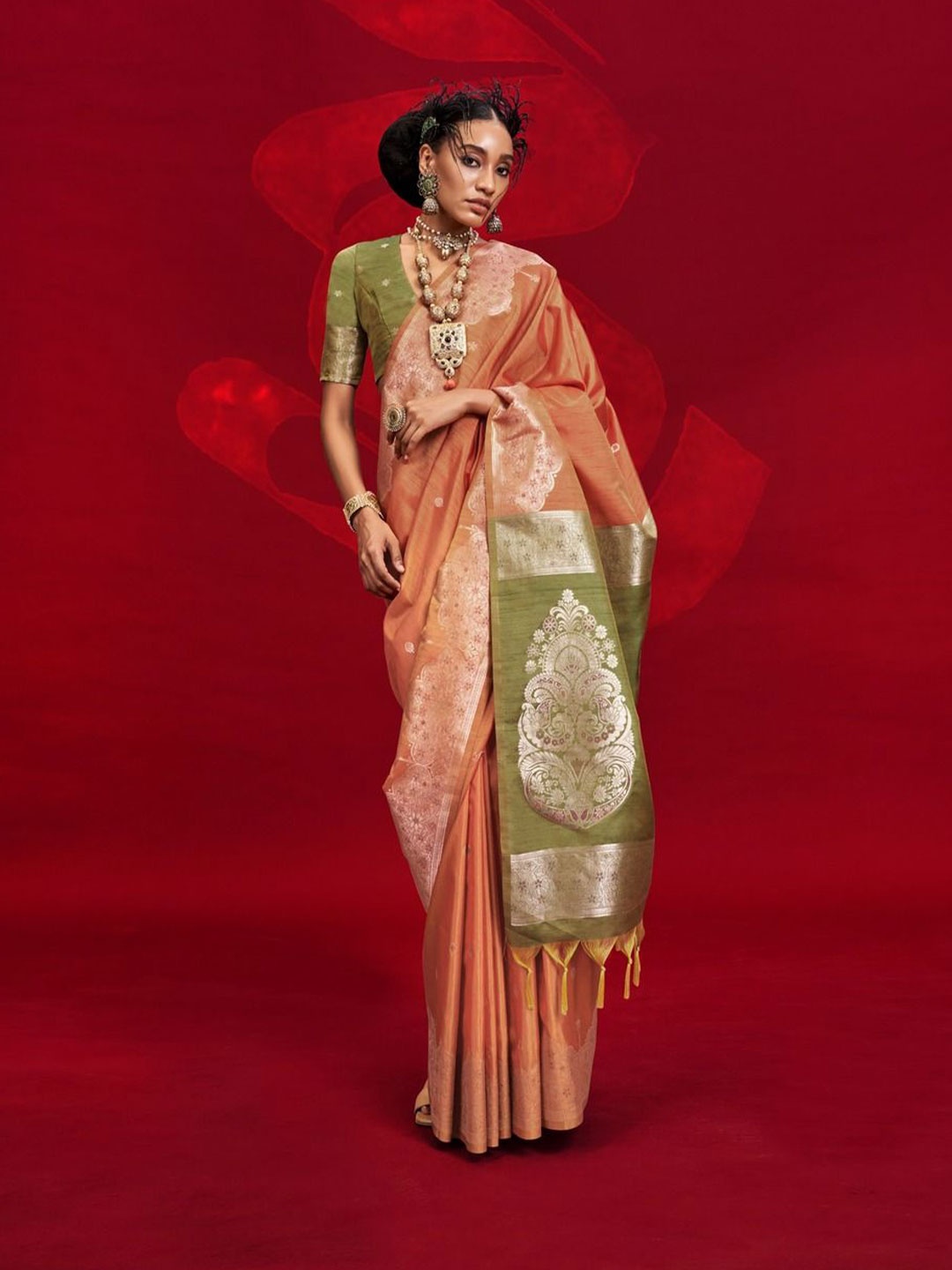 

Anouk Woven Design Zari Silk Blend Banarasi Saree, Orange