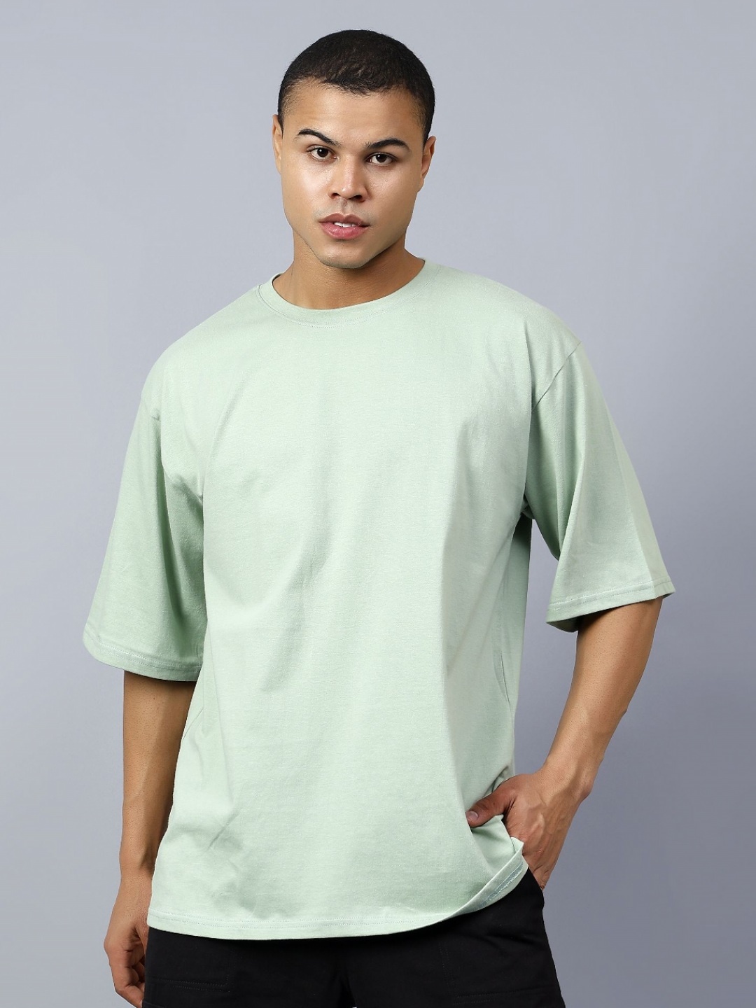 

CODE OF HONOUR Men Printed Pockets T-shirt, Green